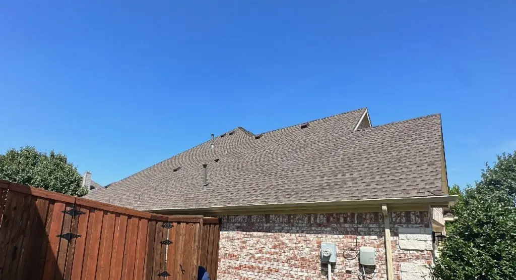 Completed roof replacement project in Jericho